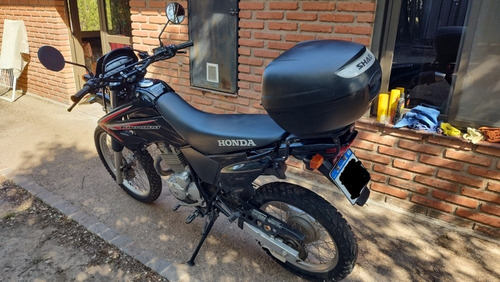 Imagen 16 de 25 de Moto Honda Tornado Xr 250 2016 7300 Km Impecable Original !!