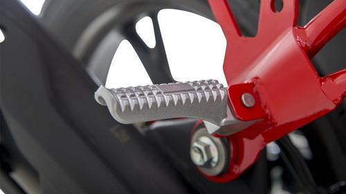 Imagen 5 de 25 de Benelli Tnt 150 I Con Regalo Financia Delcar Motos ®