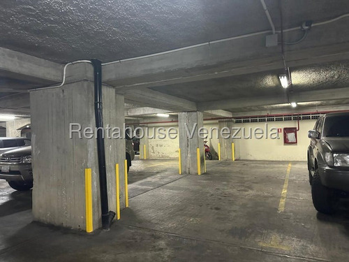 Apartamento En Venta En Los Dos Caminos Vista Al Avila Ascensor Privado