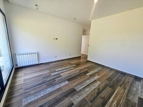 Casa Venta 4 Ambientes Everlinks Lujan Con Piscina
