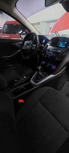 Ford Focus III 1.6 S
