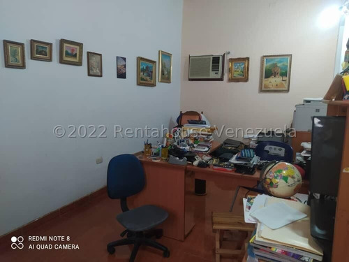 Imagen 10 de 17 de Marol Rentahouse Vende Casa En La Trigaleña Valencia 22-22375