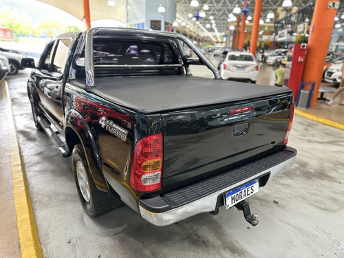 Toyota Hilux 3.0 SRV 4X4 CD 16V TURBO INTERCOOLER DIESEL 4P MANUAL