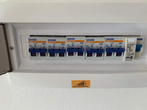 Duplex A Estrenar - Lomas Del Chateau (2 Dorm - 2 Baños Cochera)