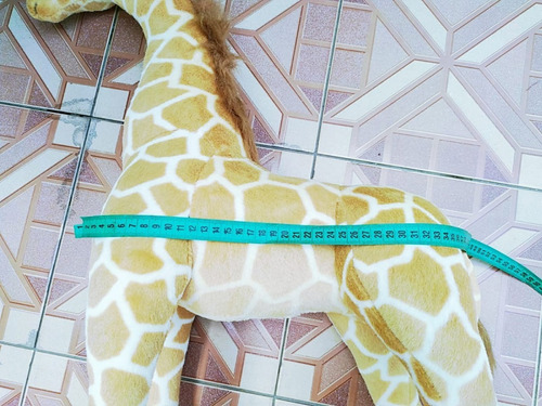 Girafa Safári Realista