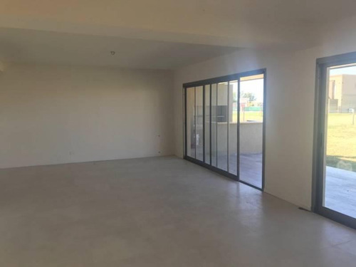 Imagen 5 de 18 de Maroto Propiedades-vende-el Canton