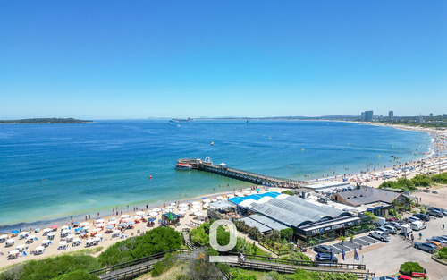 Departamento En  Playa Mansa Con Vista A La Isla De Gorriti