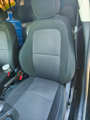 Chevrolet Onix 1.0 Joy 5p