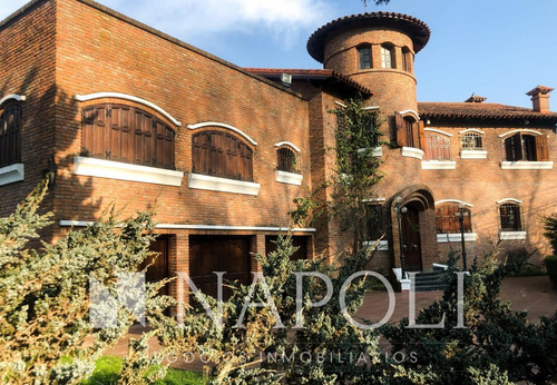 Imagen 1 de 16 de Imponente Propiedad De Categoría En Venta, El Trébol, Ezeiza