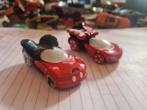 Hot Wheels Disney Mickey Mouse E Minie Mouse Vermelho