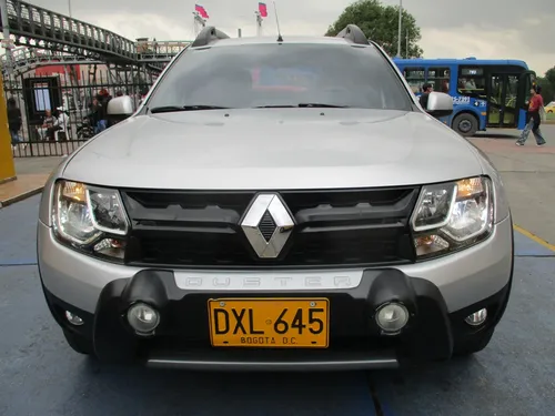 Renault Duster 1.6 DYNAMIQUE DAKAR 4X2 MT AA