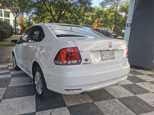 Imagen 11 de 15 de Volkswagen Vento 2016 1.6 Confortline Mt