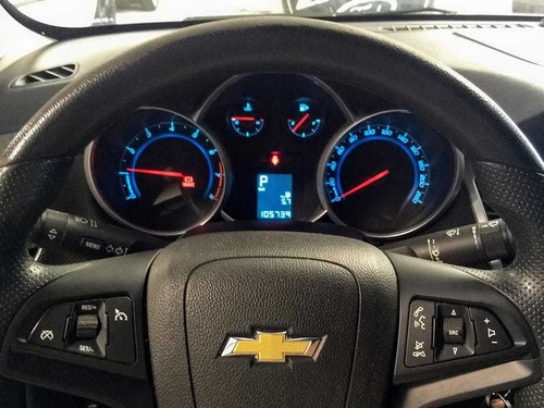 Imagem 4 de 11 de Chevrolet Cruze 1.8 Lt 16v Flex 4p Automático 2013