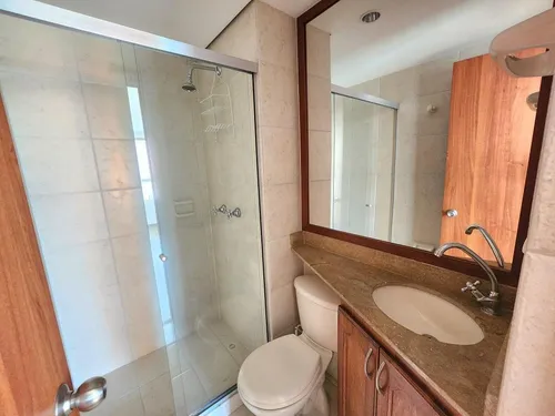 Apartamento En Venta En Los Balsos. Cod V11997