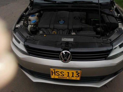 Volkswagen New Jetta At 2500