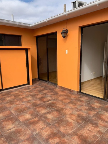 Amplia Y Remodelada Casa En Venta| Sector Parque Brasil