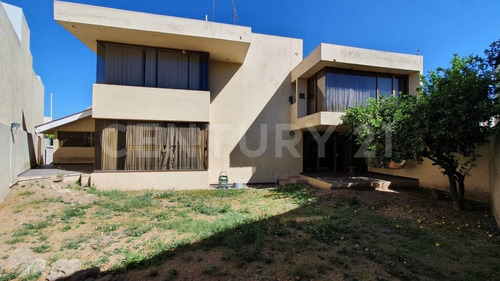 Imagen 2 de 22 de Casa En Venta, Bugambilias, Zapopan, Jalisco
