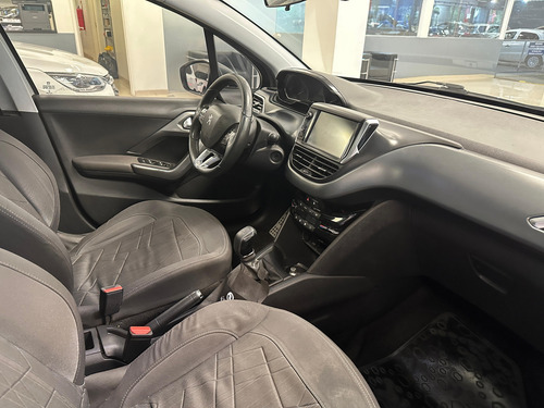Peugeot 208 1.6 Feline Pack Cuir