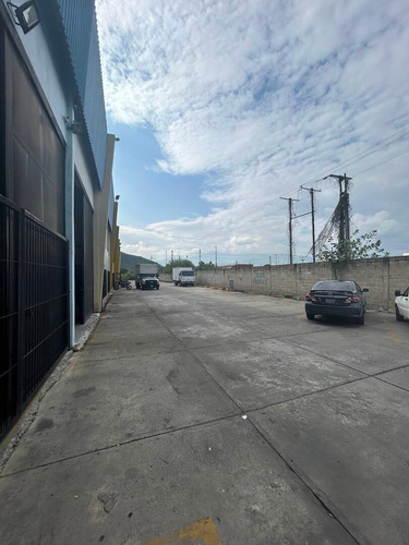 Galpón En Venta En La Variante Yagua San Diego, Guacara, 100.000$ Mml Solo Clientes