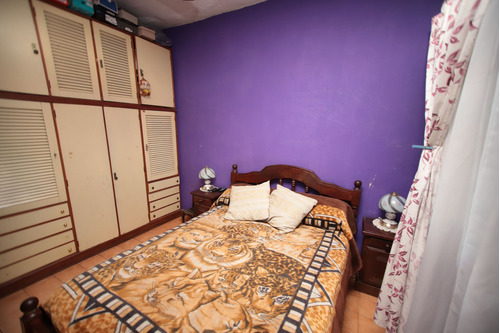 Imagen 27 de 30 de Venta Casa 5 Ambientes Patio Tablada Permuta