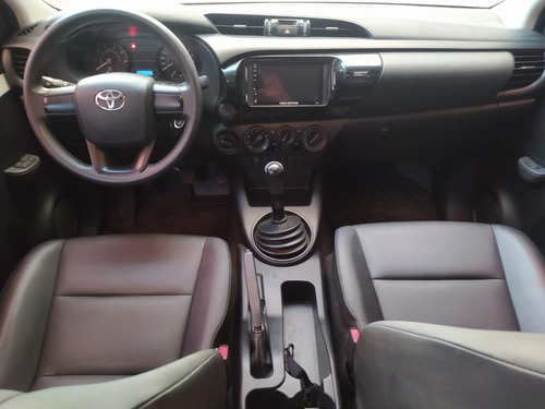 Imagem 5 de 15 de Toyota Hillux Cd 4x4 2.8 Diesel Manual