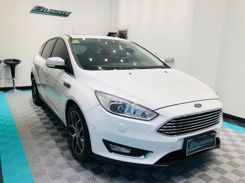 Ford Focus Titanium Automático