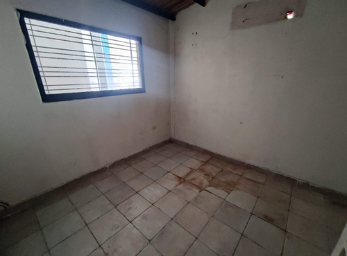 Imagen 9 de 19 de Casa En Venta En Los Overos, Urb Araguaney 04121994409
