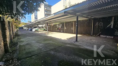 Cochera en venta