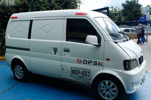 Dfm/dfsk Van Carga Panel 2014