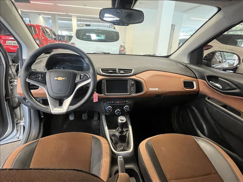 Chevrolet Onix Onix Hatch Activ 1.4 8v Flex 5p Mec.