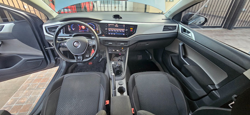 Volkswagen Polo 1.6 Msi Highline