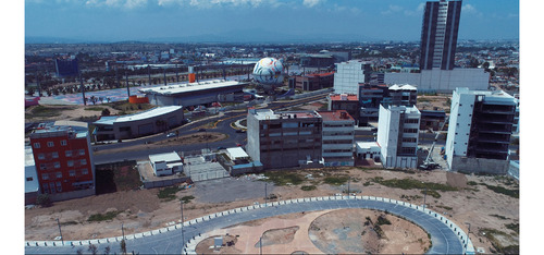 Terreno Habitacional En Venta En Zona Plateada