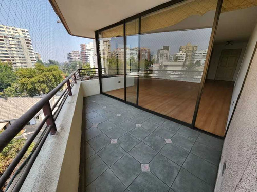 Amplio Dpto. 3d + Servicio, Manquehue (99775)