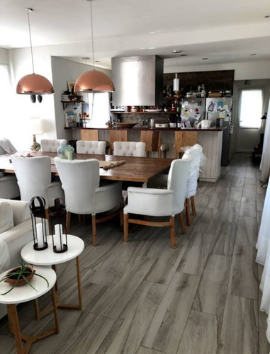 Imagen 3 de 22 de Antonini Modet - Casa En Venta En Altos De Campo Grande