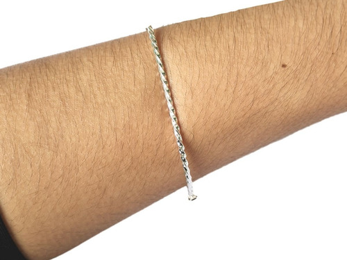 Pulseira Prata 925 Bracelete Torcido Confortável Comprimento 19 Cm Cor Prateado Diâmetro 6.5 Cm