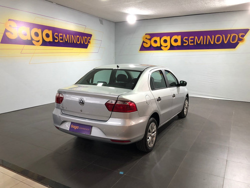Imagem 7 de 11 de Volkswagen Voyage 1.6 Msi 8v (flex)