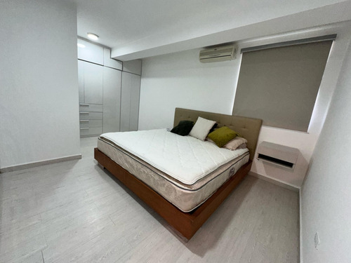 Alquiler De Apartamento En El Bosque Res. Holyday Palace
