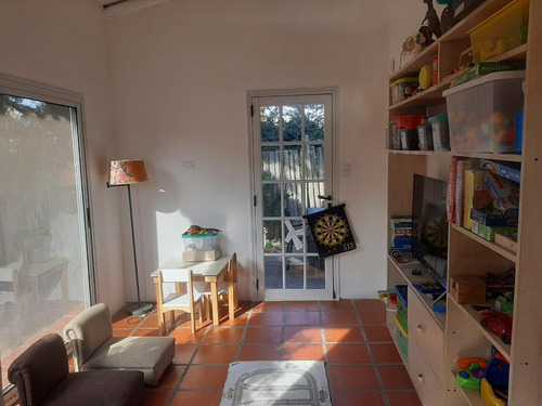 Imagen 6 de 22 de Muy Linda Casa En El Barrio Santa Maria De Los Olivos
