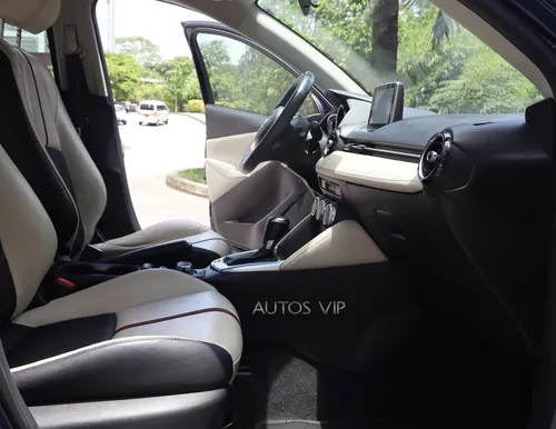 Mazda 2 Grand Touring