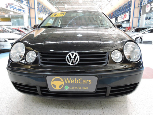 Volkswagen Polo Sedan 1.6 Mi 8v Flex 4p Manual