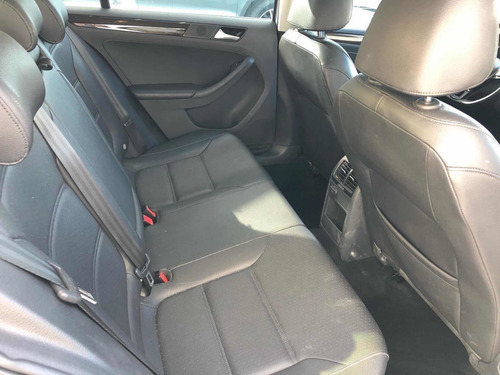 Volkswagen Vento Vento Comfort 160hp