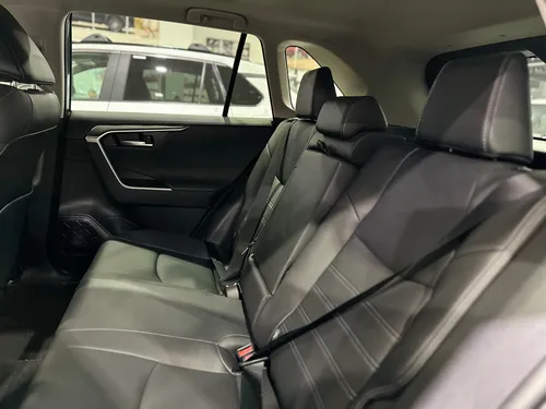 Toyota RAV4 Limited Hev