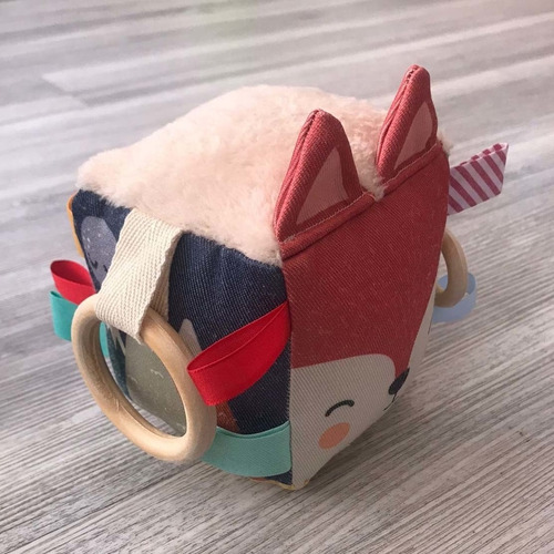 Imagen 4 de 4 de Cubo Sensorial Zorrito
