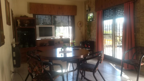 Imagen 2 de 11 de Local En Venta En Merlo