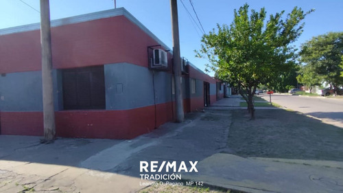 Venta Casa De 3 Dormitorios En Frondizi 1700