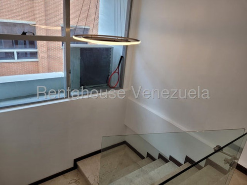 Ana Torres. Apartamento En Venta 24-19656 En Los Naranjos