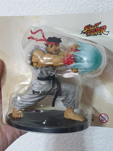 2 Figuras Street Fighter Ryu M. Bison Fasciculo 1 Y 3 #1 #3