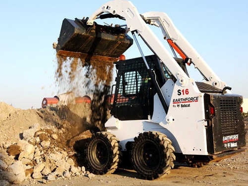 Imagen 7 de 17 de Minicargadora Bobcat, Desde