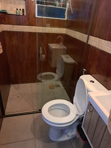 Sitio Rico Em Agua, Com Nascente, Rio Dentro E Lago De Peixes