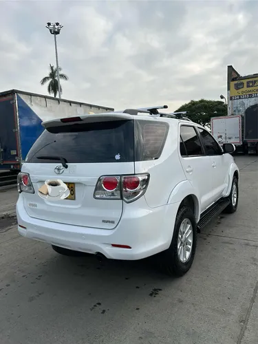 Toyota Fortuner 2.7l 4x2